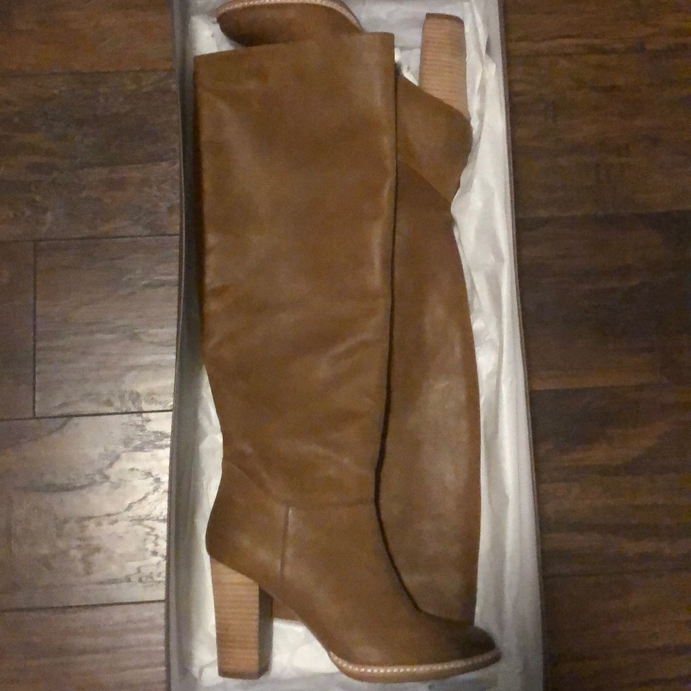 Linea Paolo Boots 7.5 brand new worn once